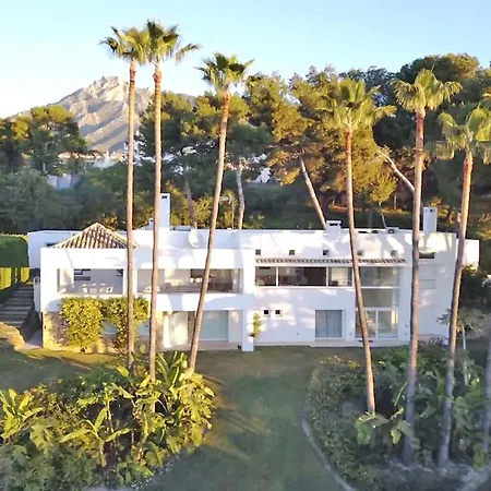 Magnificent Recently Built Pax 12 Sea View Golden Mile Villa Marbella