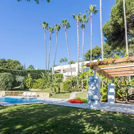 Magnificent Recently Built Pax 12 Sea View Golden Mile Marbella