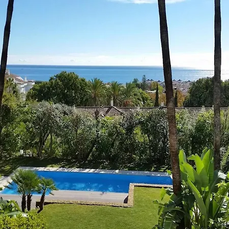 Magnificent Recently Built Pax 12 Sea View Golden Mile Villa Marbella