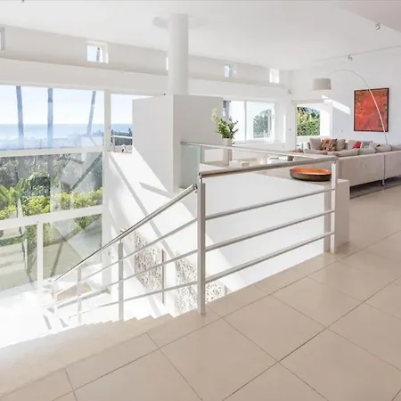 Villa Magnificent Recently Built Pax 12 Sea View Golden Mile *