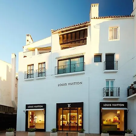 Villa Magnificent Recently Built Pax 12 Sea View Golden Mile Marbella