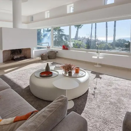 Magnificent Recently Built Pax 12 Sea View Golden Mile * Marbella